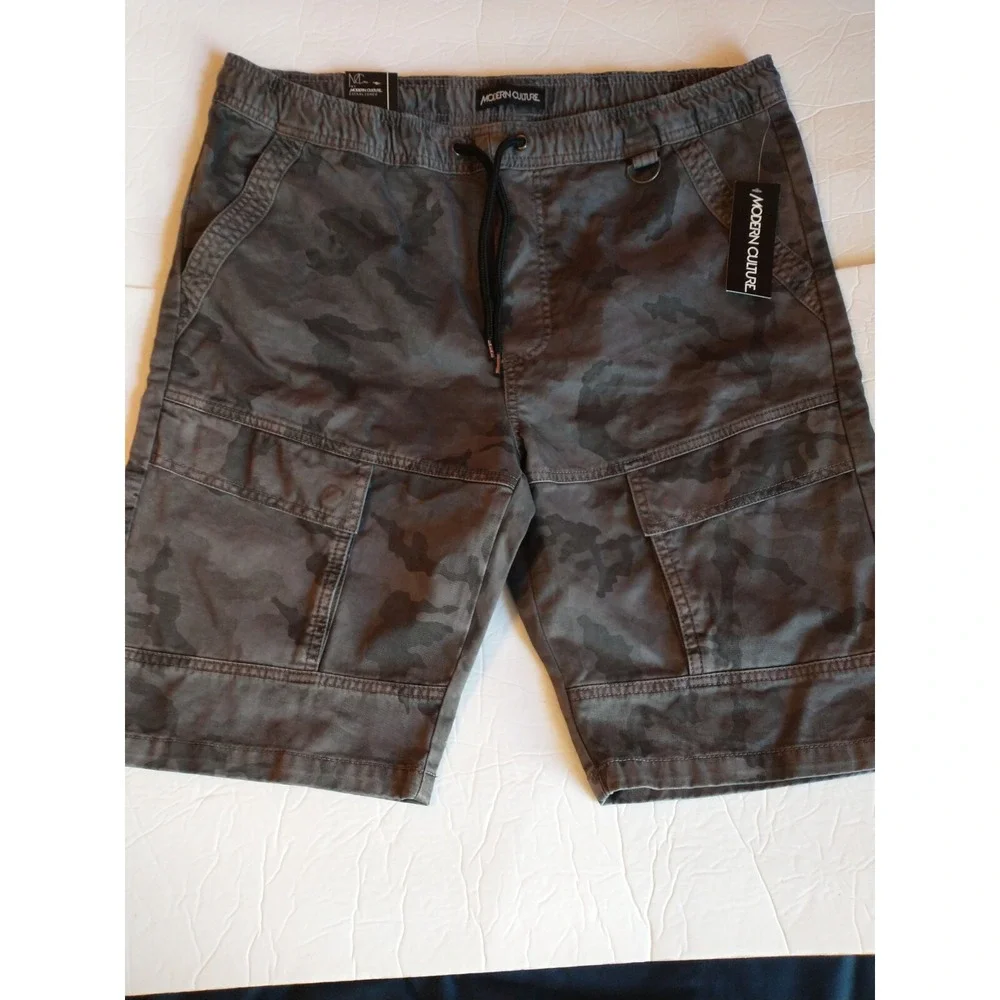 Men Modern Culture Gray Camo‎ Cargo Shorts XL